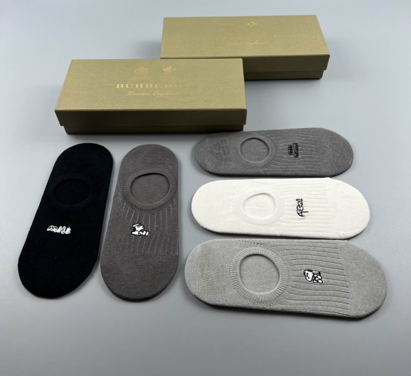 Burberry Socks  (4)