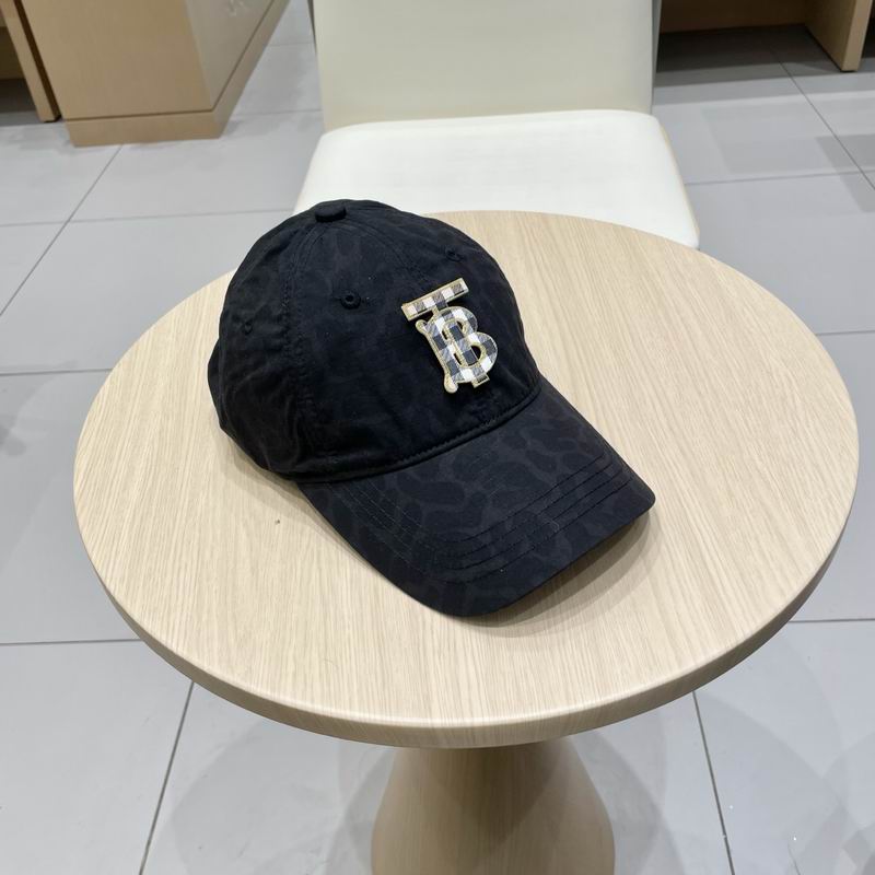 Burberry cap (110)
