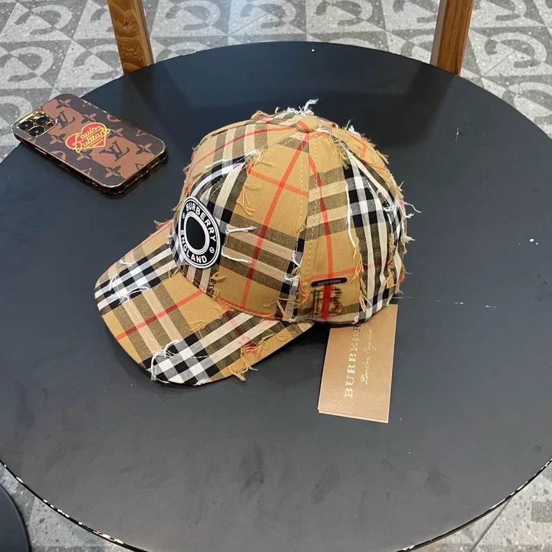 Burberry cap (16)
