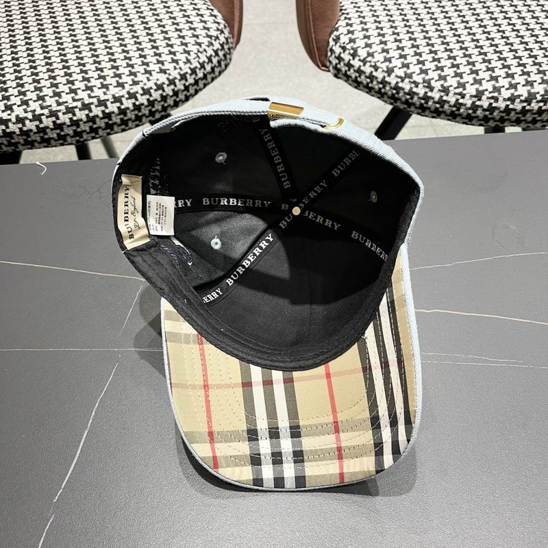 Burberry cap (84)