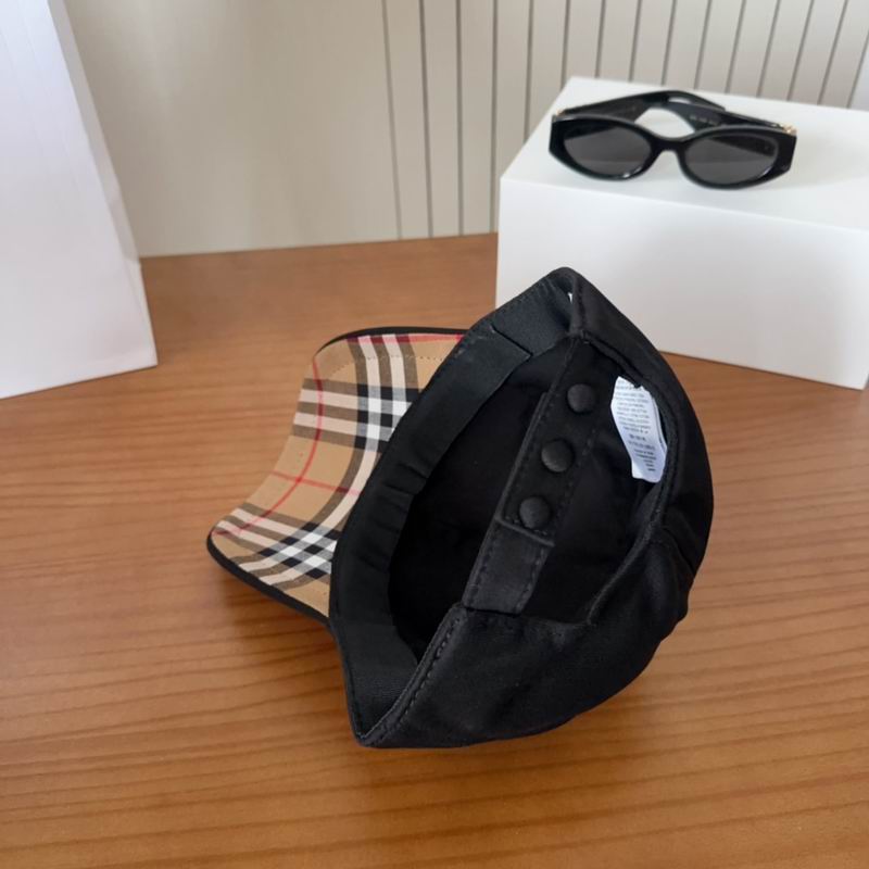 Burberry cap dx (21)