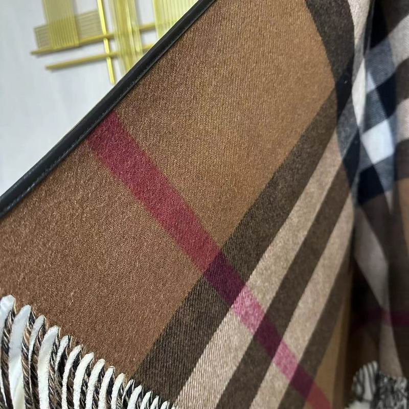 Burberry cloak 130X155cm E (1)