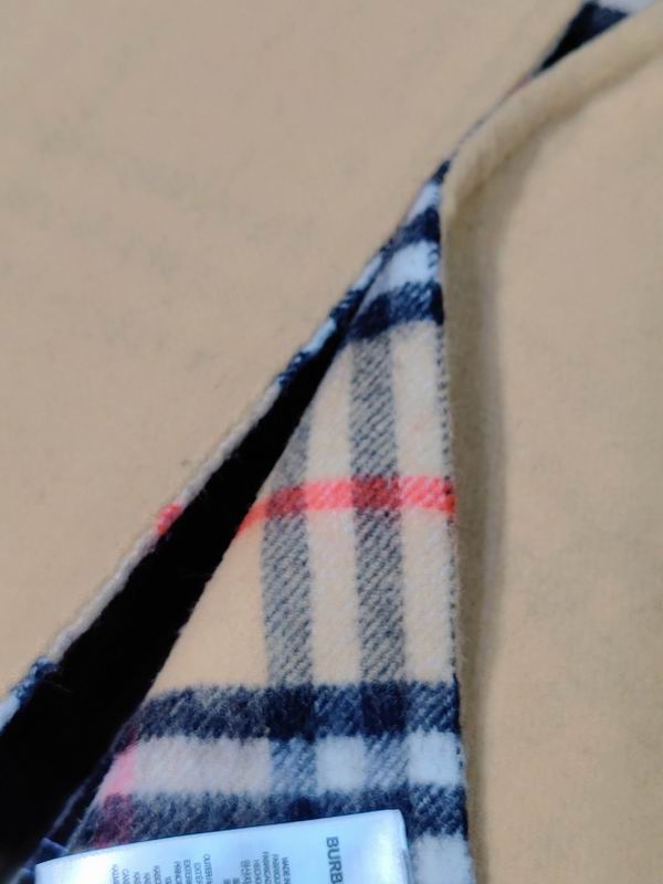 Burberry cloak 140X140cm 100羊毛 E (4)
