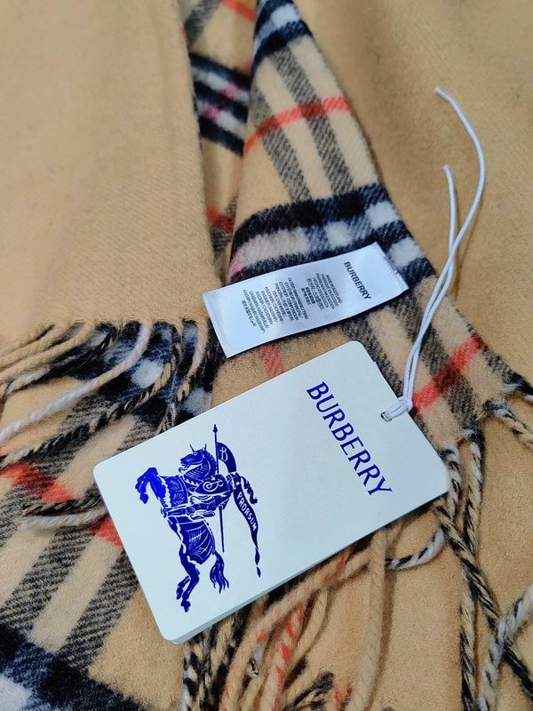 Burberry cloak 140X140cm 100羊毛 E (6)