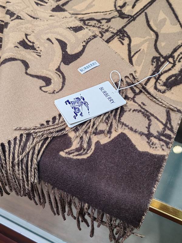 Burberry scarf 194X34cm 100 羊毛 E (2)