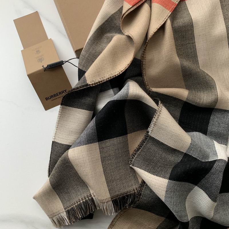 Burberry scarf 200X100cm 100羊绒 E (4)