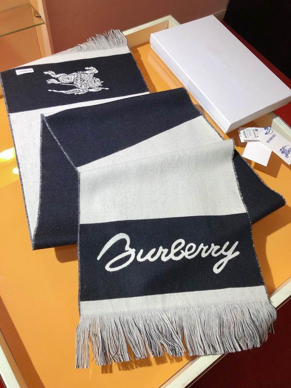 Burberry scarf 33X188cm 100羊毛 E (4)