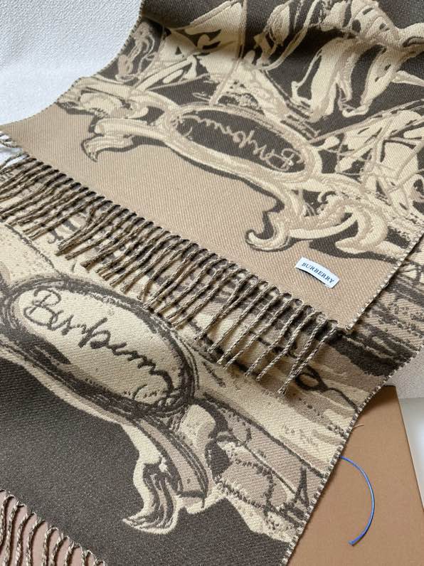 Burberry scarf 50X230cm 100%羊绒 E (1)