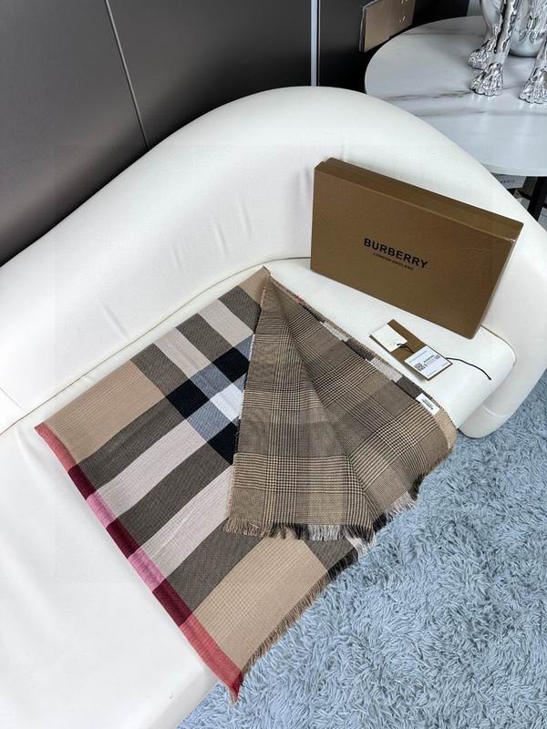 Burberry scarf 70X200cm 100%羊绒 E (1)