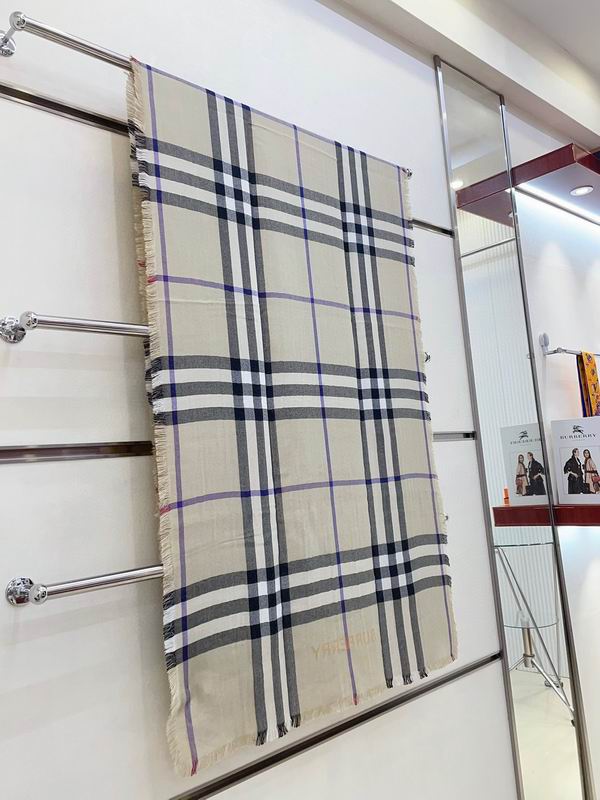 Burberry scarf 70X220cm E (1)