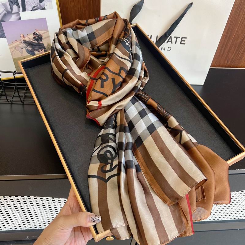 Burberry silk scarf 90-180cm E (23)