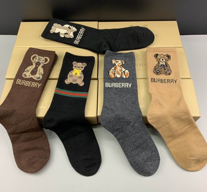 Burberry socks  (5)