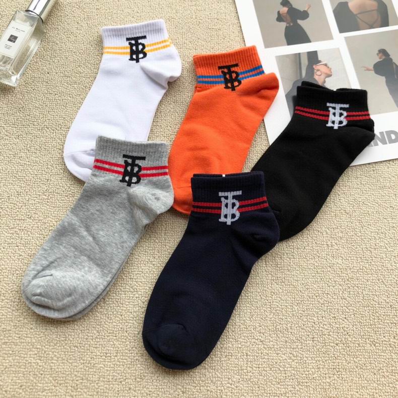 Burberry socks  (5)