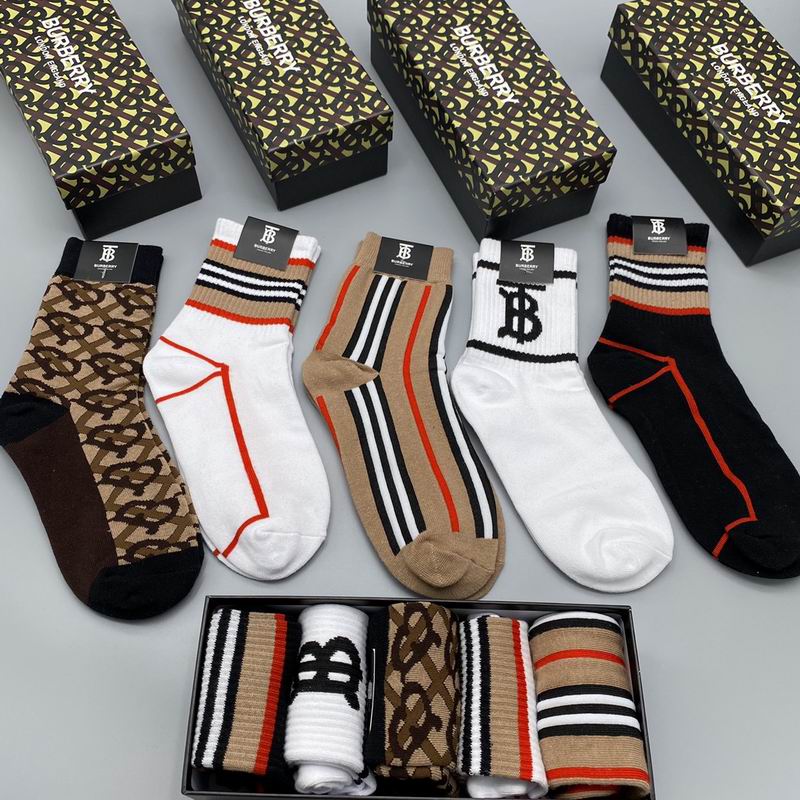 Burberry socks  (6)