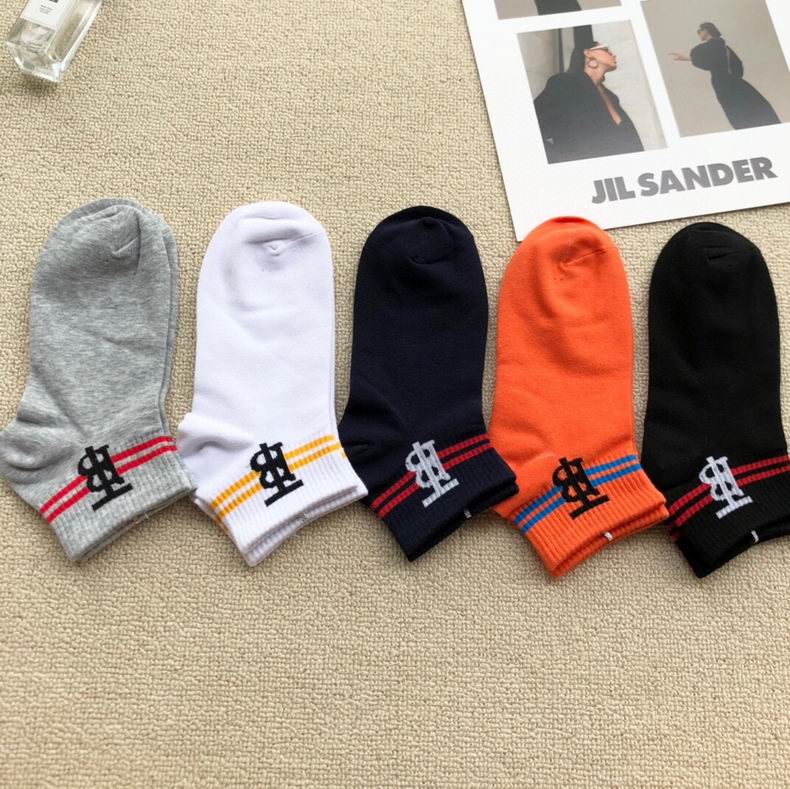 Burberry socks  (6)
