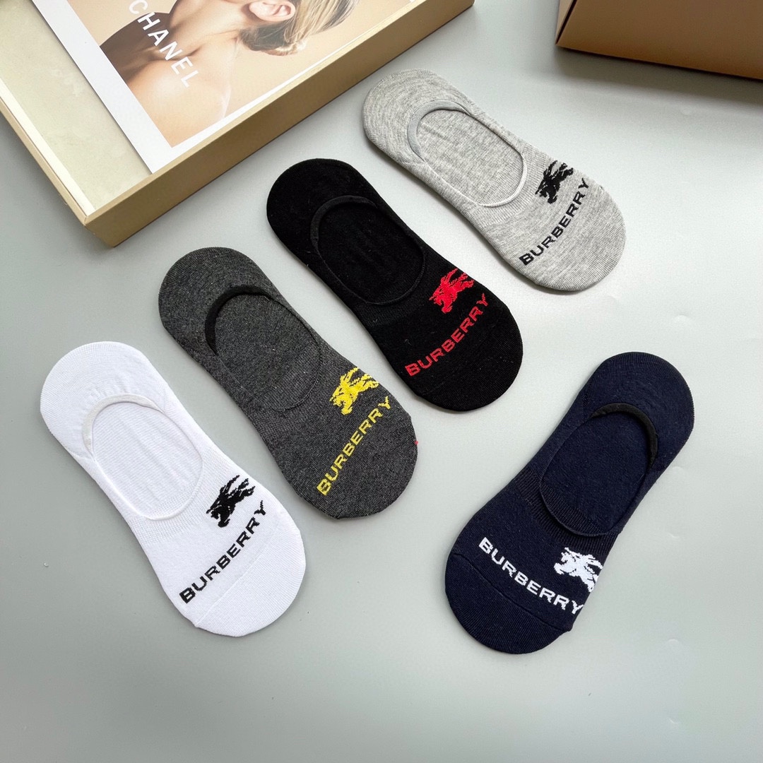 Burberry socks  (7)