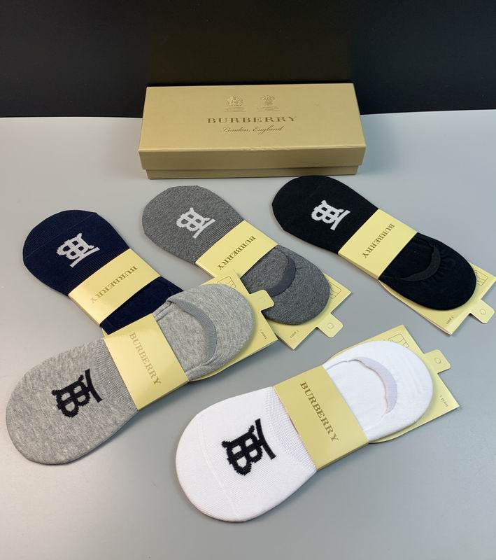 Burberry socks  (7)