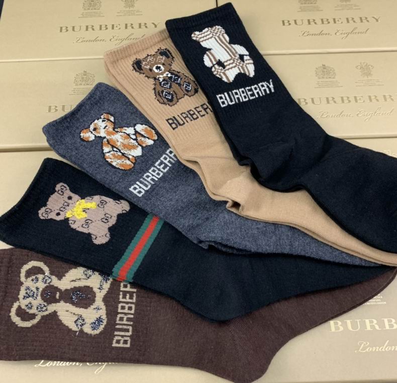 Burberry socks  (8)