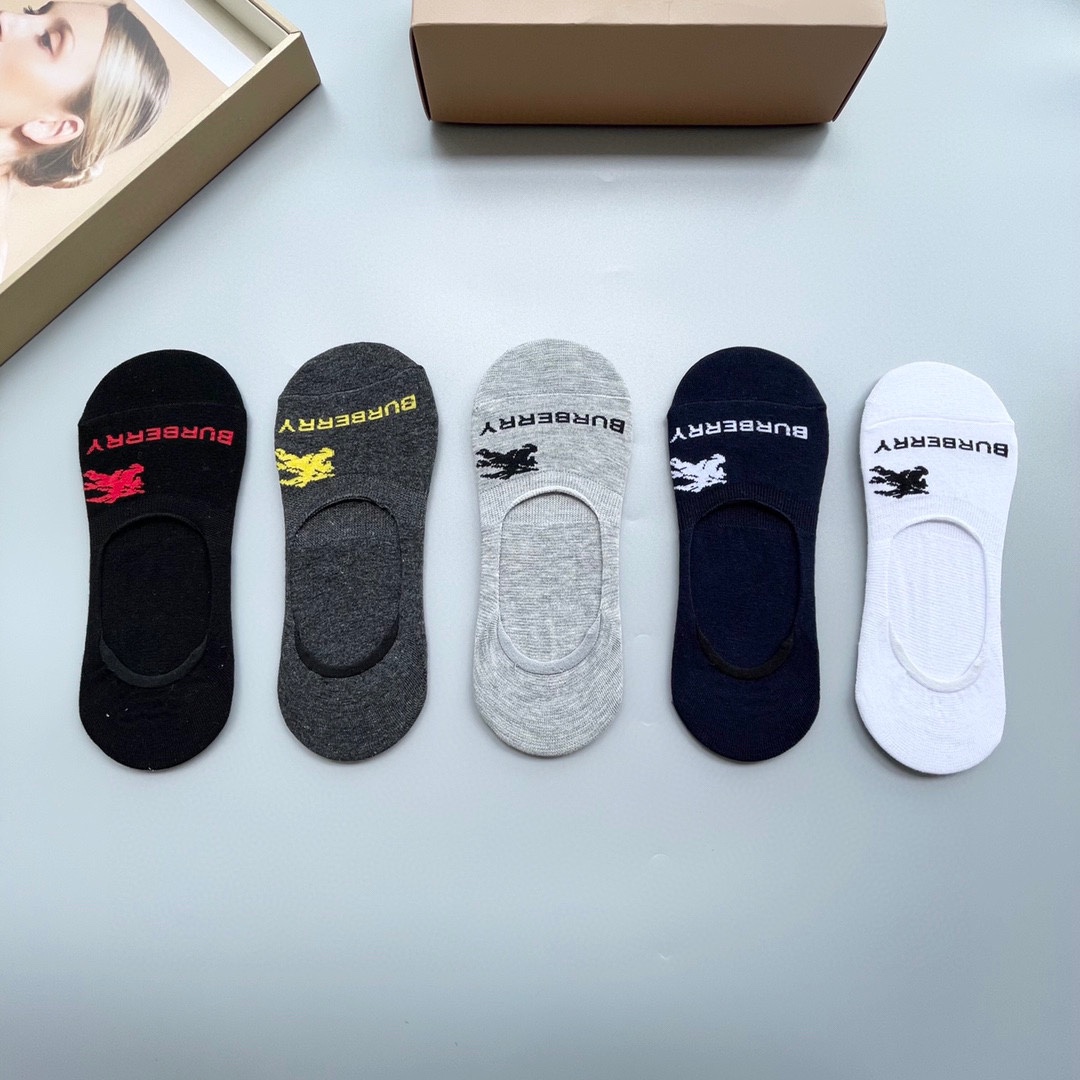 Burberry socks  (8)