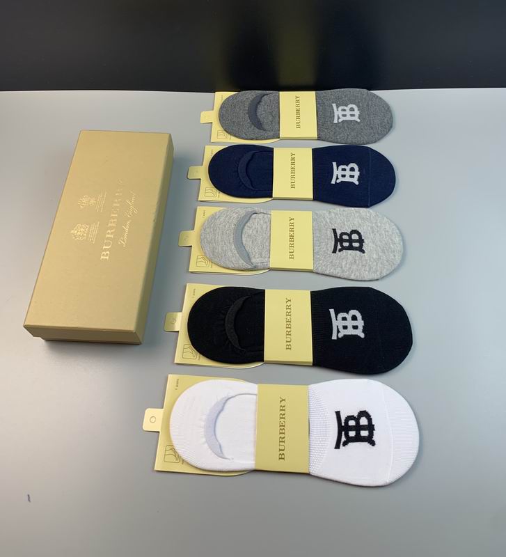 Burberry socks  (8)