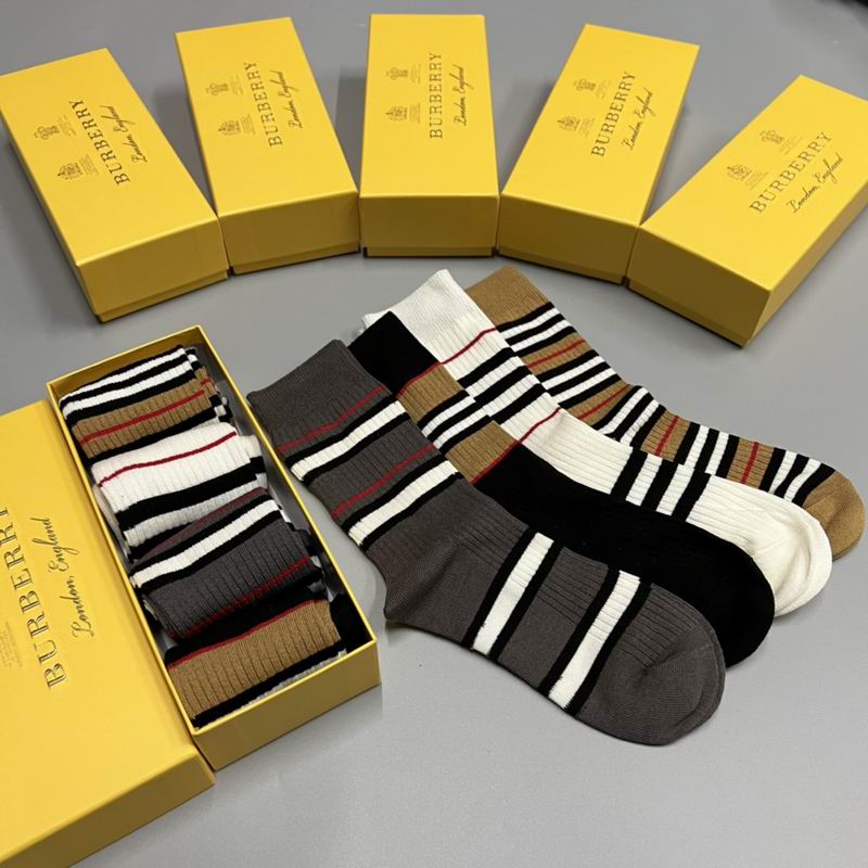 Burberry socks  (8)