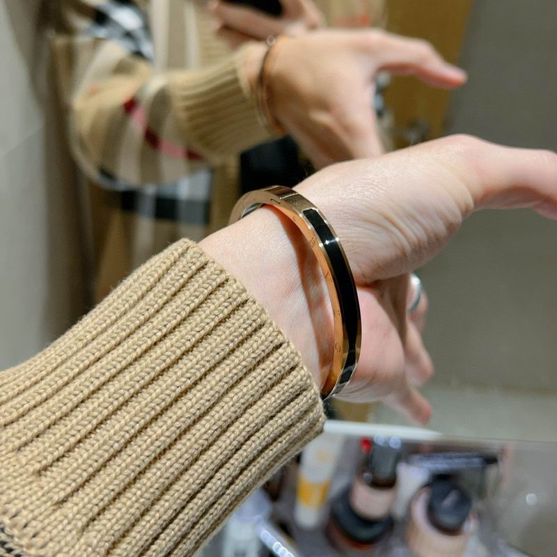 Bvlgari bracelet 04yxh07 (5)