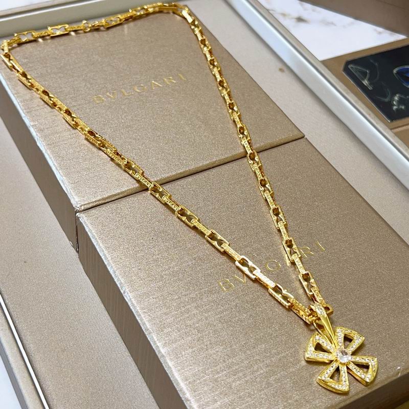 Bvlgari necklace  06yxh04 (1)