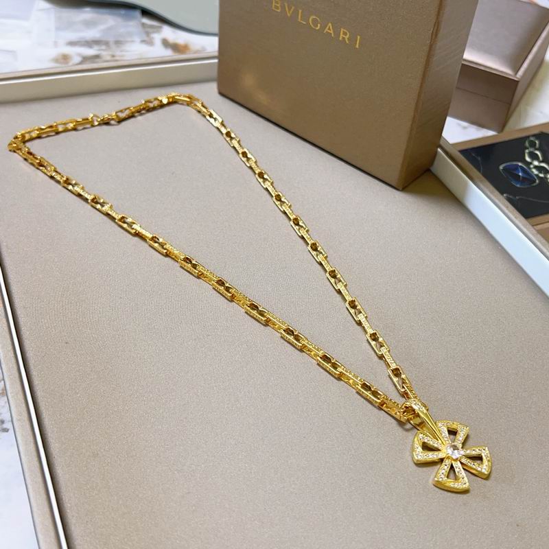 Bvlgari necklace  06yxh04 (2)