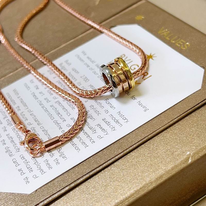 Bvlgari necklace  06yxh05 (3)