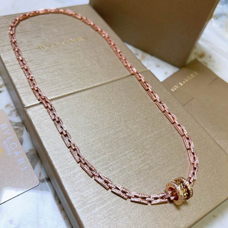 Bvlgari necklace  06yxh07 (3)