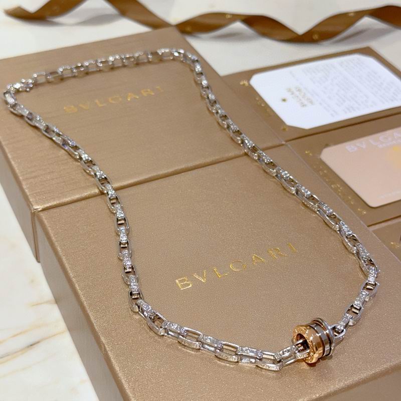 Bvlgari necklace  06yxh09 (1)