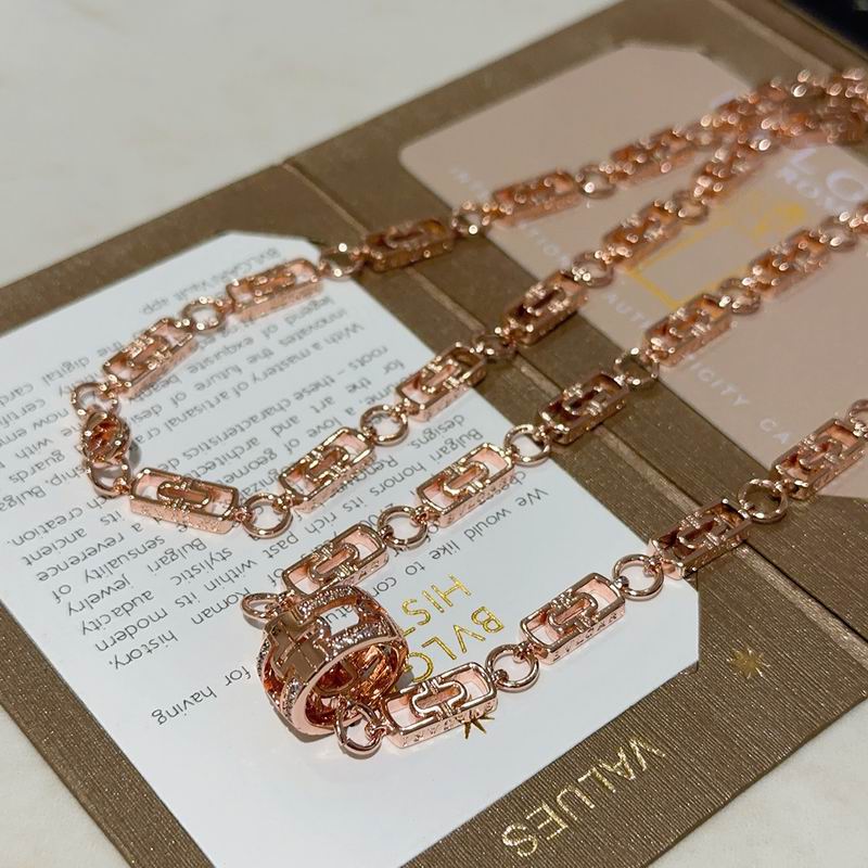 Bvlgari necklace  06yxh10 (2)