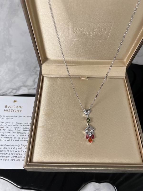 Bvlgari necklace  06yxh11 (2)