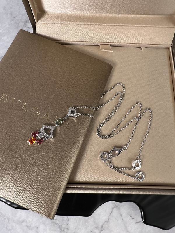 Bvlgari necklace  06yxh11 (5)