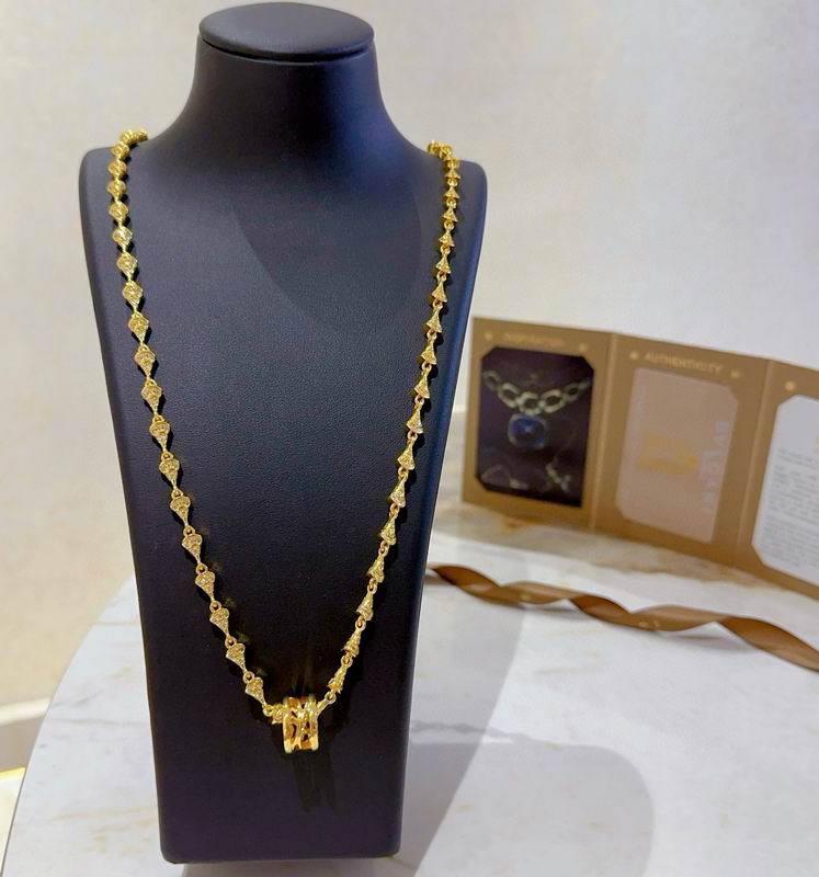 Bvlgari necklace  06yxh12 (2)