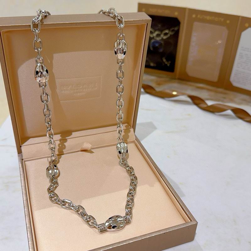 Bvlgari necklace  06yxh13 (2)