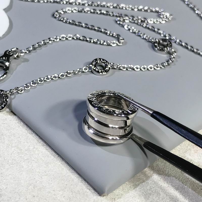 Bvlgari necklace 04yxh01 (2)