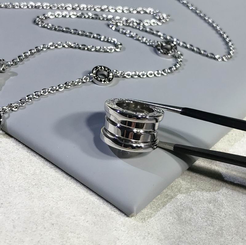 Bvlgari necklace 04yxh01 (6)