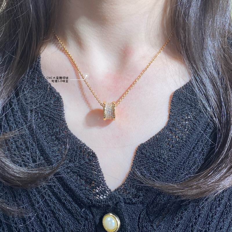 Bvlgari necklace 04yxh03 (5)