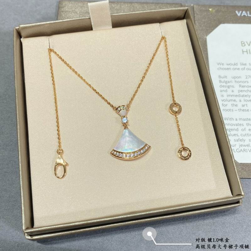 Bvlgari necklace 04yxh04 (2)
