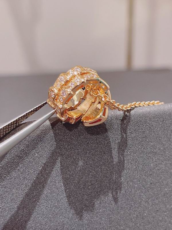 Bvlgari necklace 04yxh07 (8)