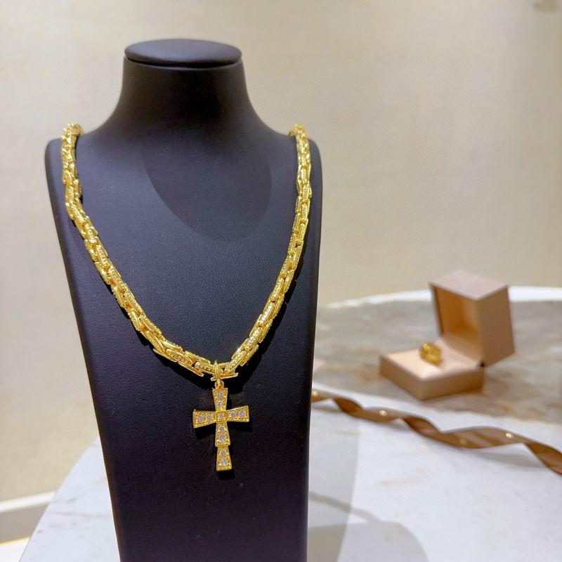 Bvlgari necklace 04yxh14 (4)