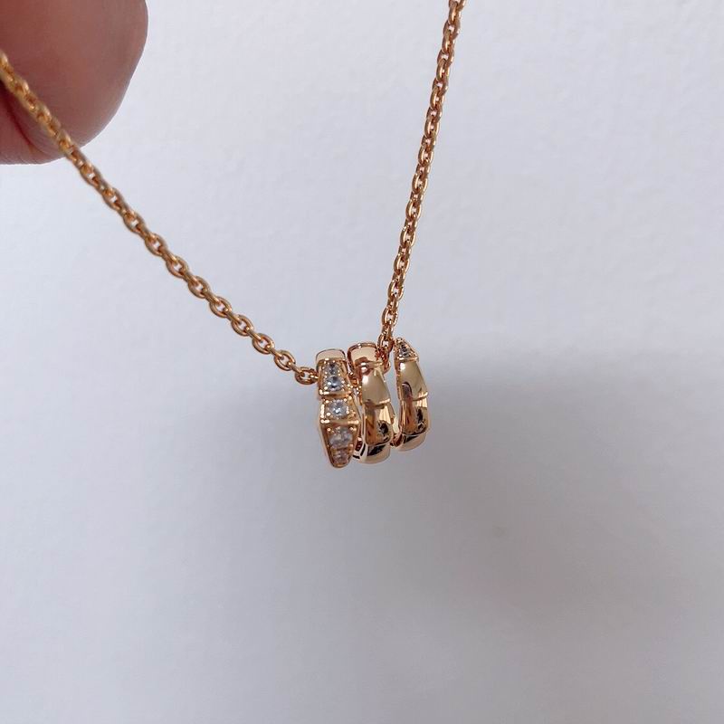 Bvlgari necklace 04yxh22 (1)