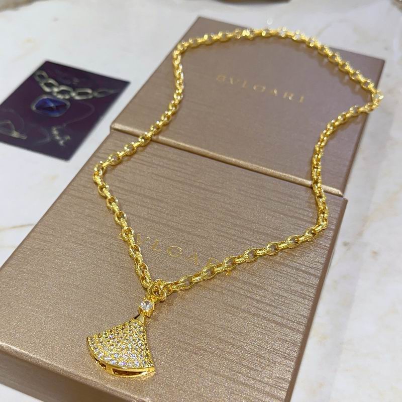 Bvlgari necklace 04yxh23 (1)