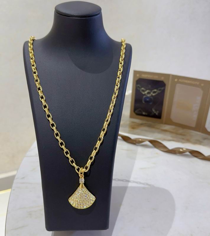 Bvlgari necklace 04yxh23 (2)