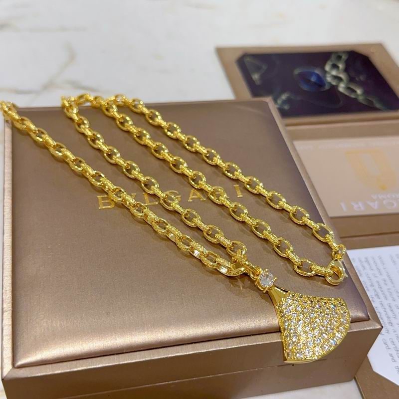 Bvlgari necklace 04yxh23 (4)
