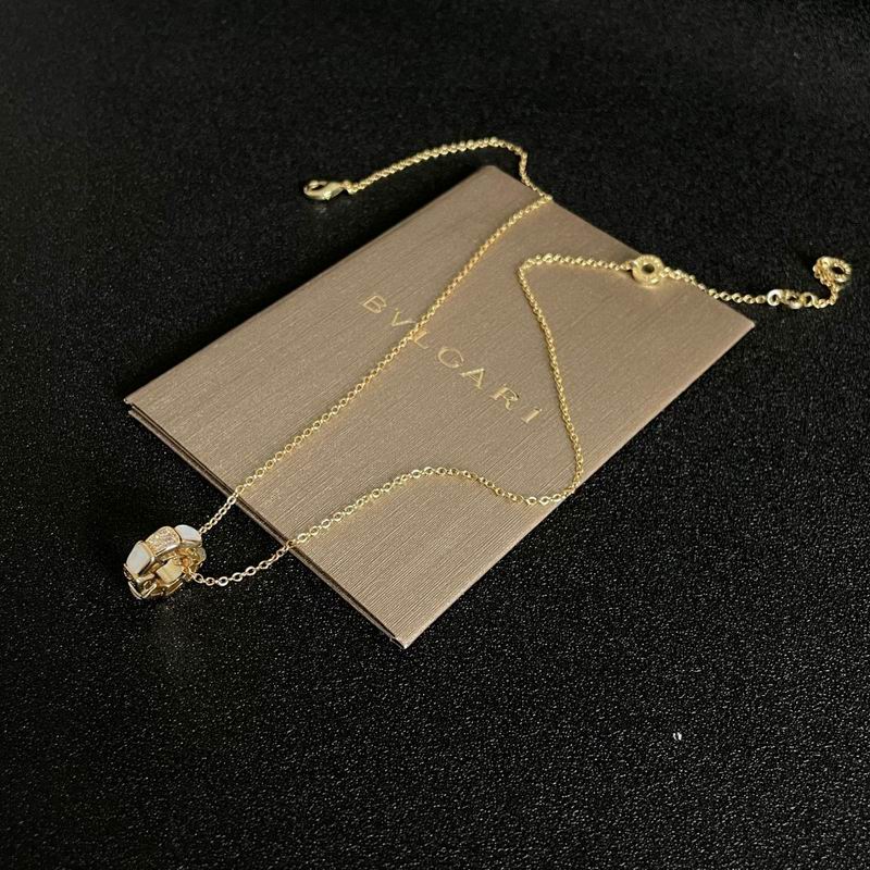 Bvlgari necklace 04yxh25 (5)