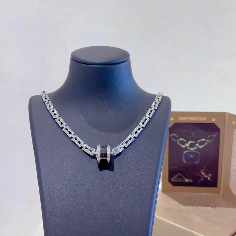 Bvlgari necklace 04yxh27 (3)