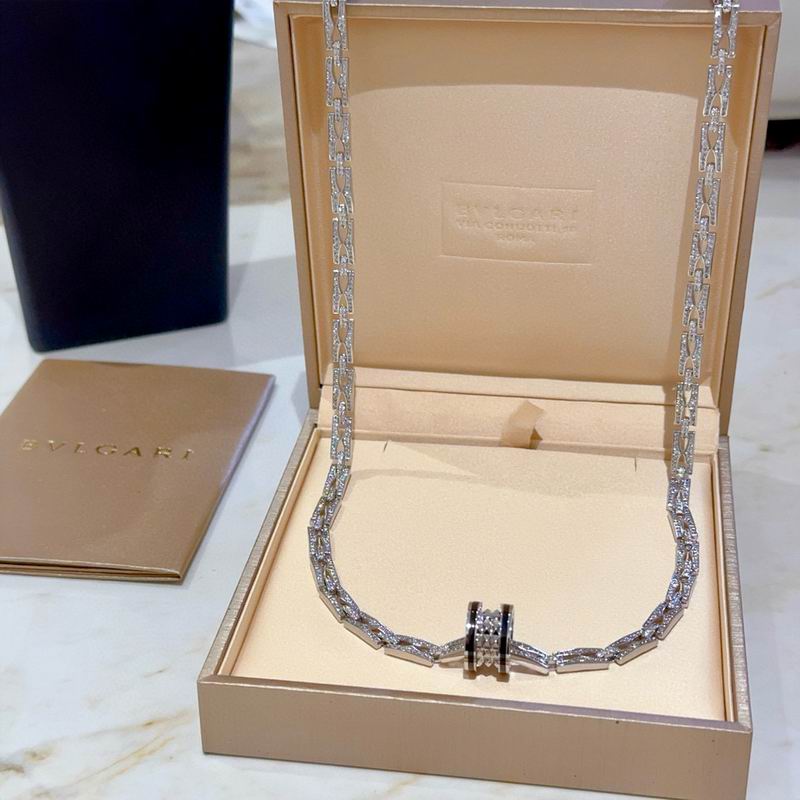 Bvlgari necklace 04yxh28 (2)