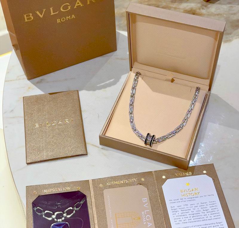 Bvlgari necklace 04yxh28 (3)